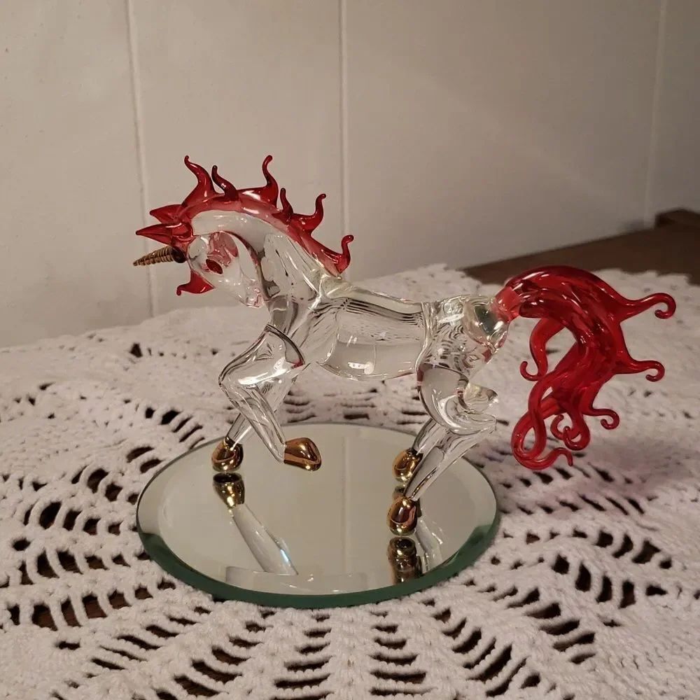 Vtg "Radiant Ruby" from the Sparkling Reflections Collection Unicorn Figurine